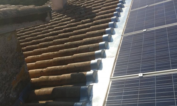 Remplacement de l'agergement du panneau photovoltaique à Saint Germain Nuelles